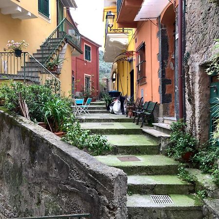 モンテロッソ・アル・マーレLa Casa Di Nonno Freyアパートメント エクステリア 写真